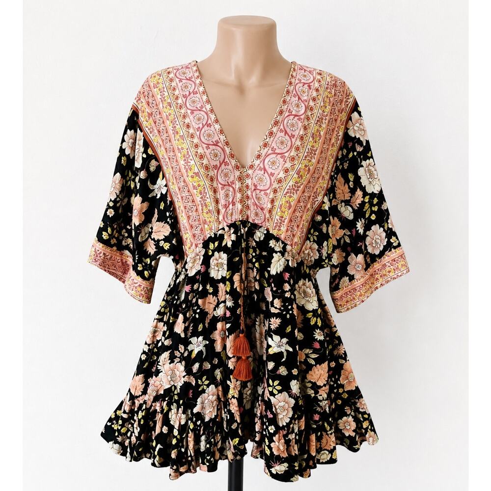 Aakaa Boho Floral Top M Peplum V Neck Tassel Rayon Festival Blouse